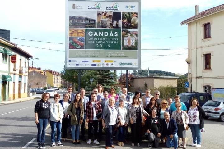 READER y el Ayuntamiento de Carreño descubren la valla conmemorativa del ERP acompañados del voluntariado